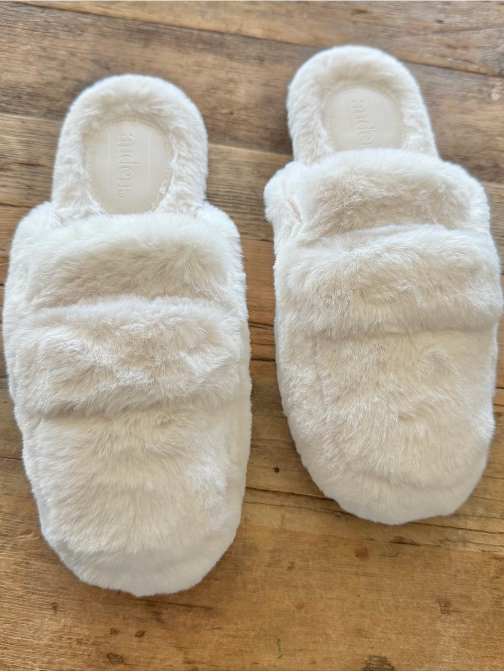 Auden Women's Astoria Faux Fur Loafer Slippers Ivory 7 Indoor/Outdoor Slide